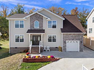 241 SUFFOLK DR, ROCKINGHAM, VA 22801