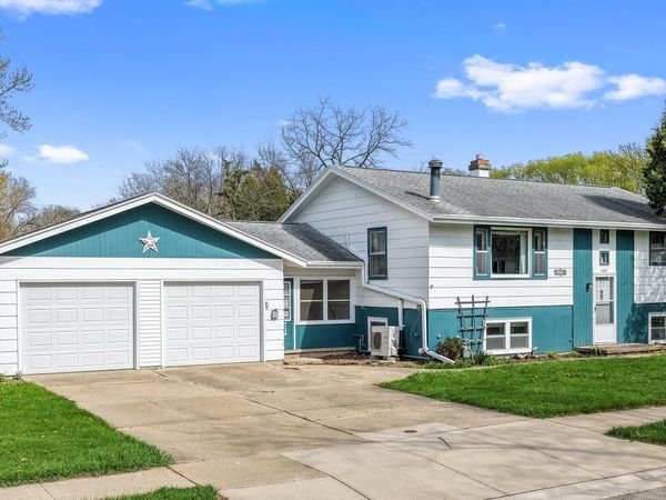 1041 6TH STREET, De Pere, WI 54115