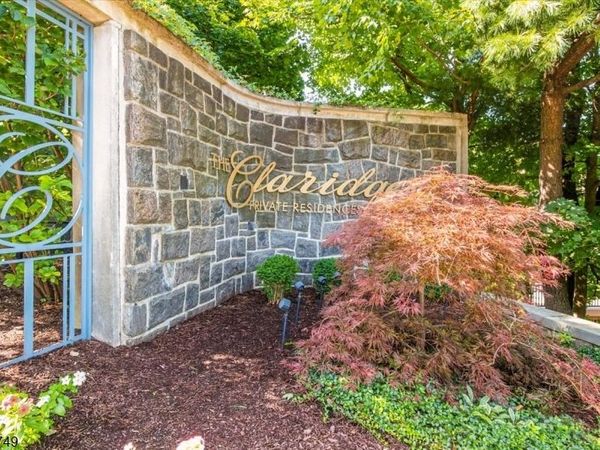 1 Claridge Dr, Verona, NJ 07044