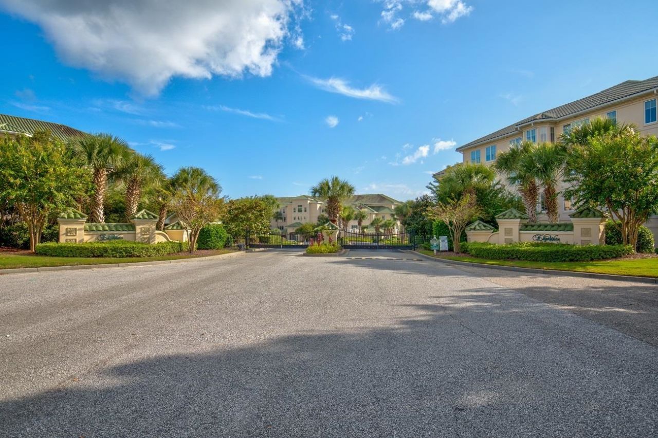 2180 Waterview Dr. Photo 39