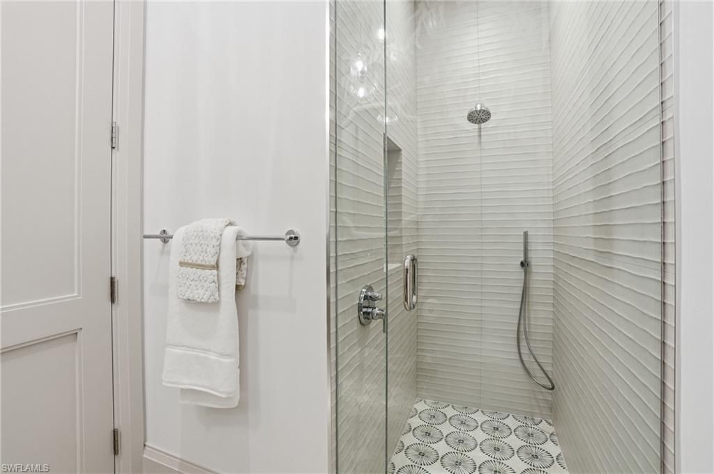 744 Willowhead Dr, Naples, FL 34103 Photo