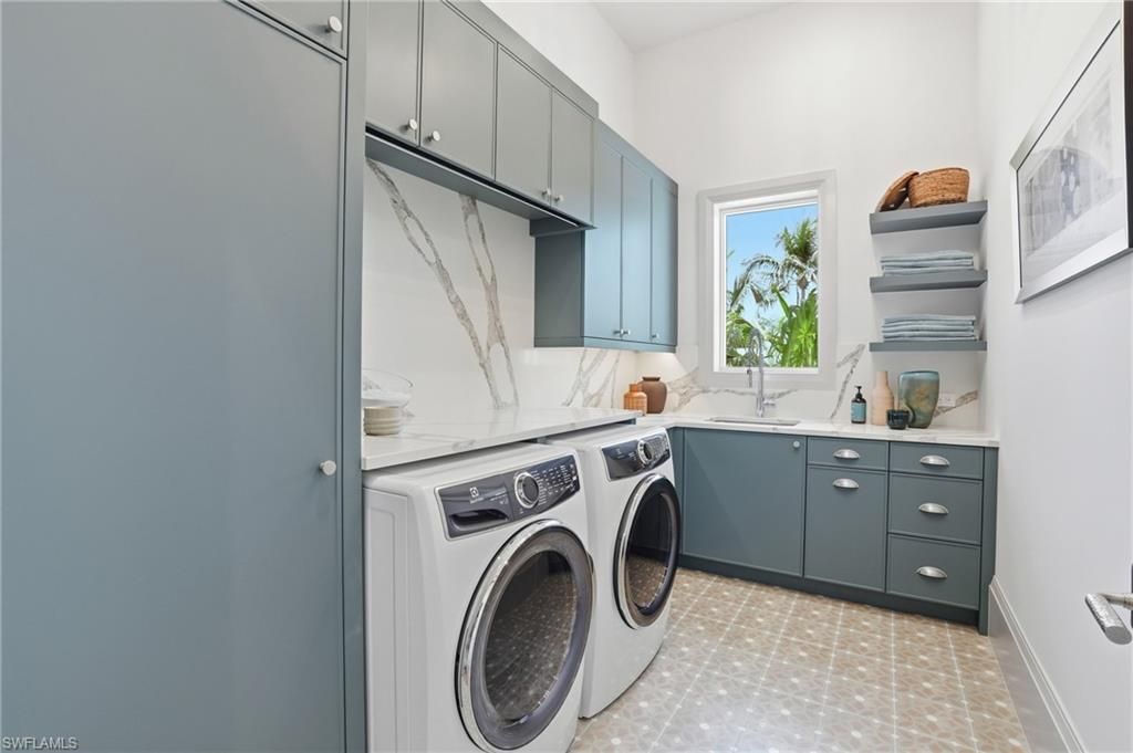 744 Willowhead Dr, Naples, FL 34103 Photo