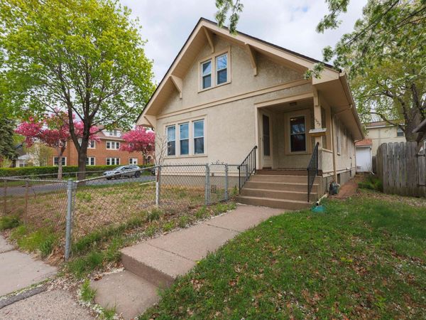 1529 2nd Street NE, Minneapolis, MN 55413