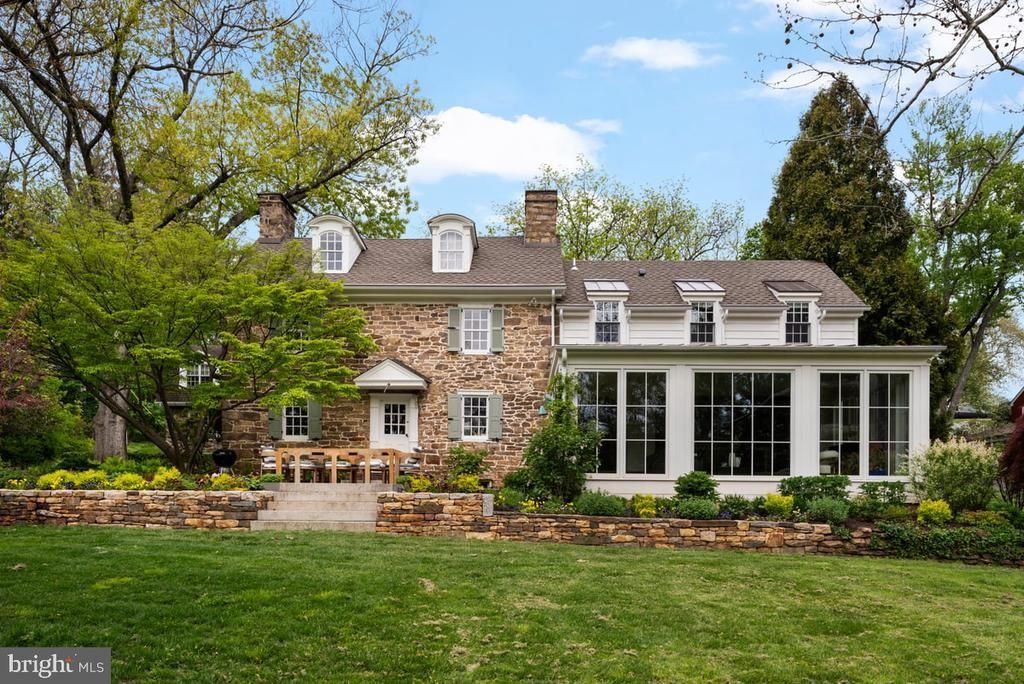 465 E STATE STREET , DOYLESTOWN, PA 18901
