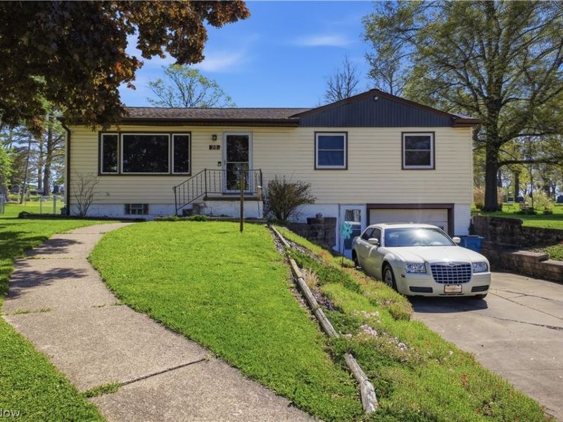 20 James Street, Columbiana, OH 44408 Photo 1