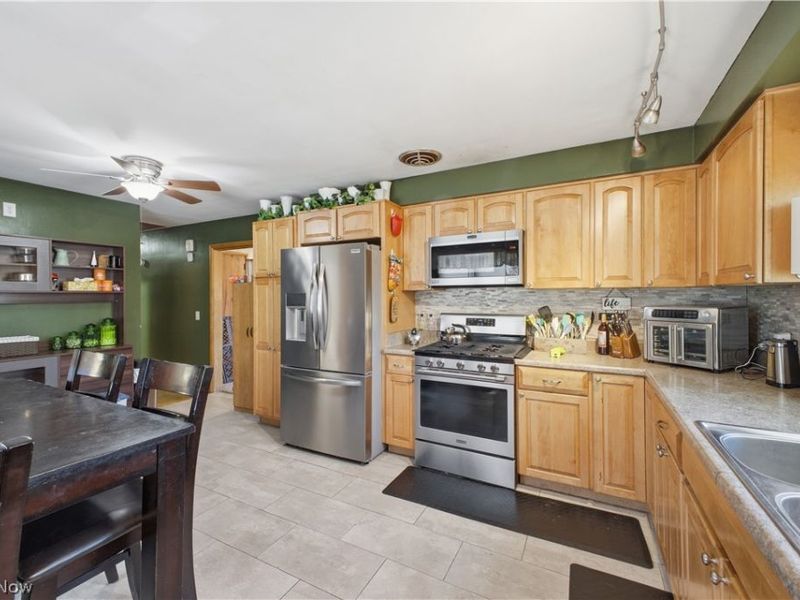 20 James Street, Columbiana, OH 44408 Photo 11