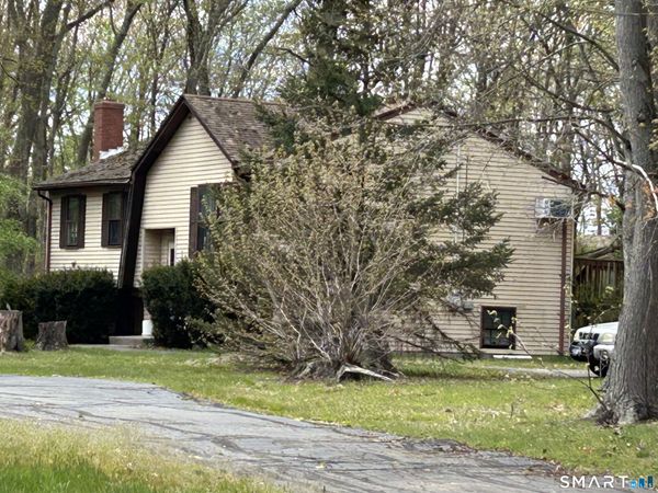 North Haven, CT 06473