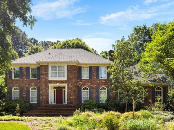 625 Greenbrook Parkway, Matthews, NC 28104