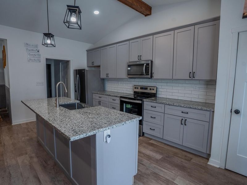693 Waldsmith Way, Vandalia, OH 45377 Photo 6