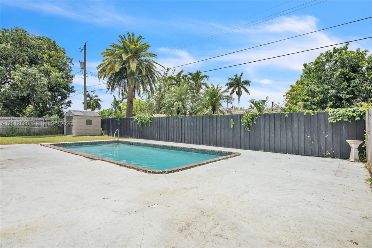 6133 NW 20th St, Margate, FL 33063 Photo