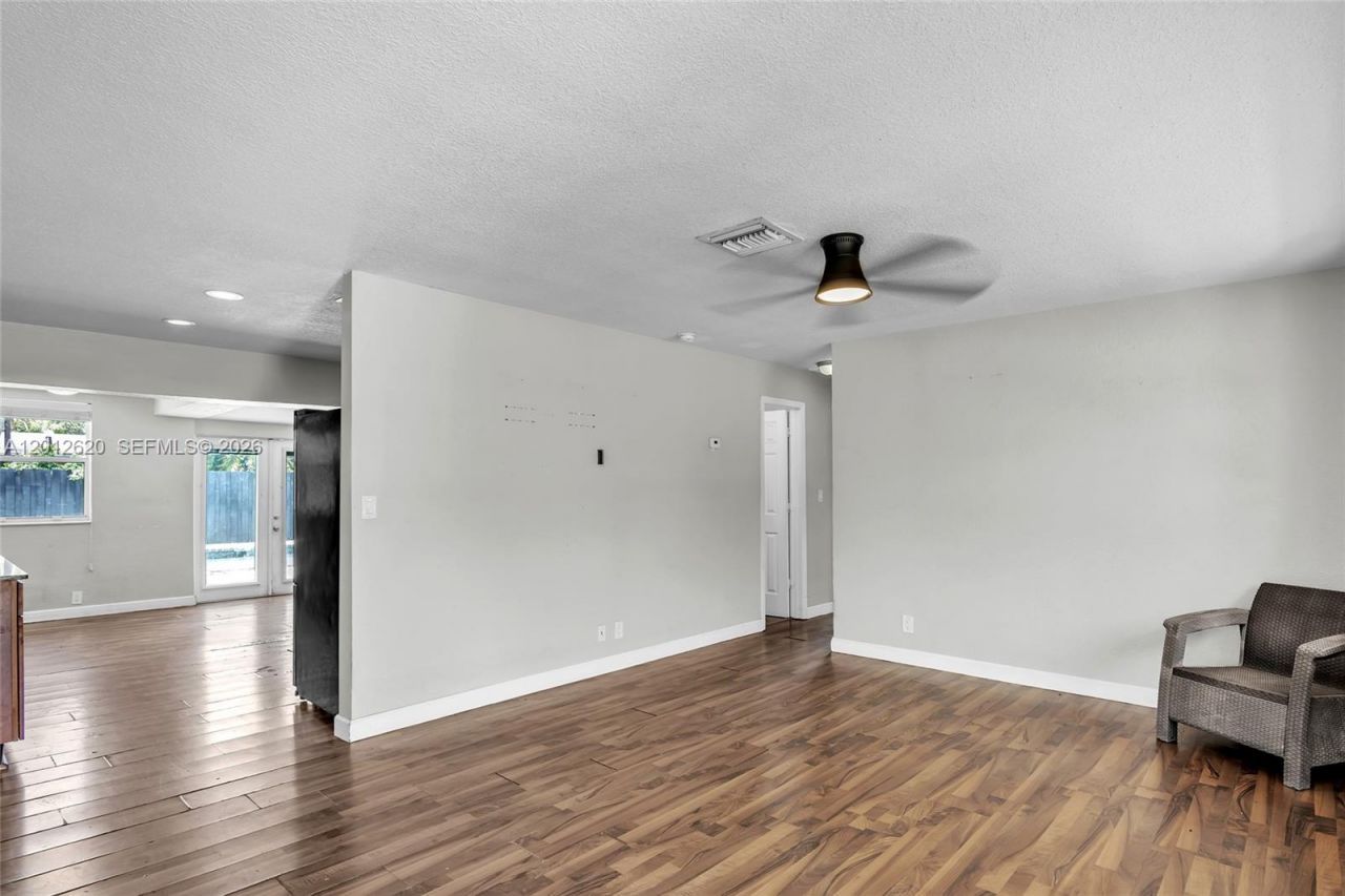 6133 NW 20th St, Margate, FL 33063 Photo