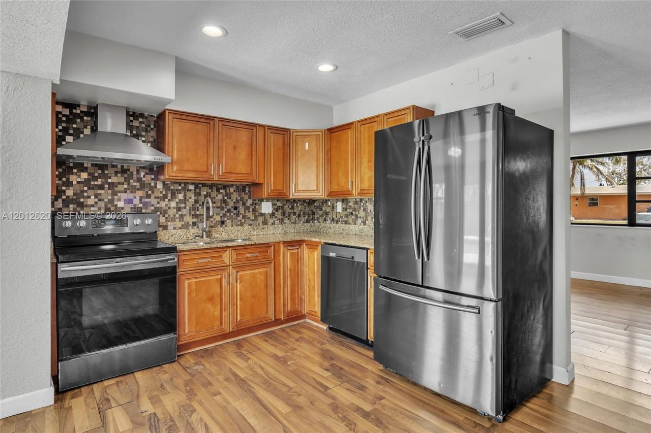 6133 NW 20th St, Margate, FL 33063 Photo