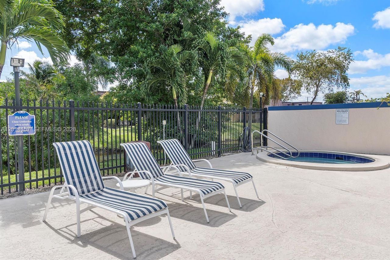7744 W Courtyard Run W , Boca Raton, FL 33433 Photo