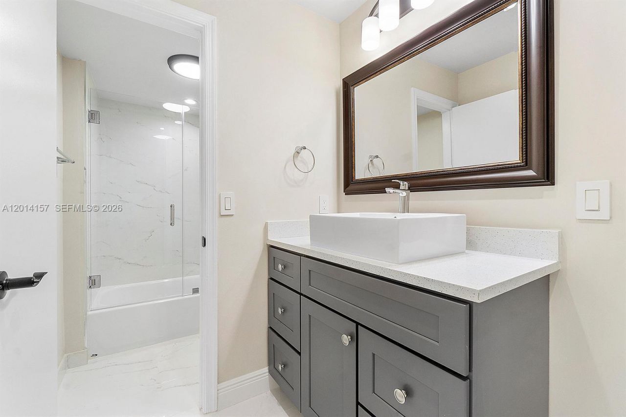 7744 W Courtyard Run W , Boca Raton, FL 33433 Photo
