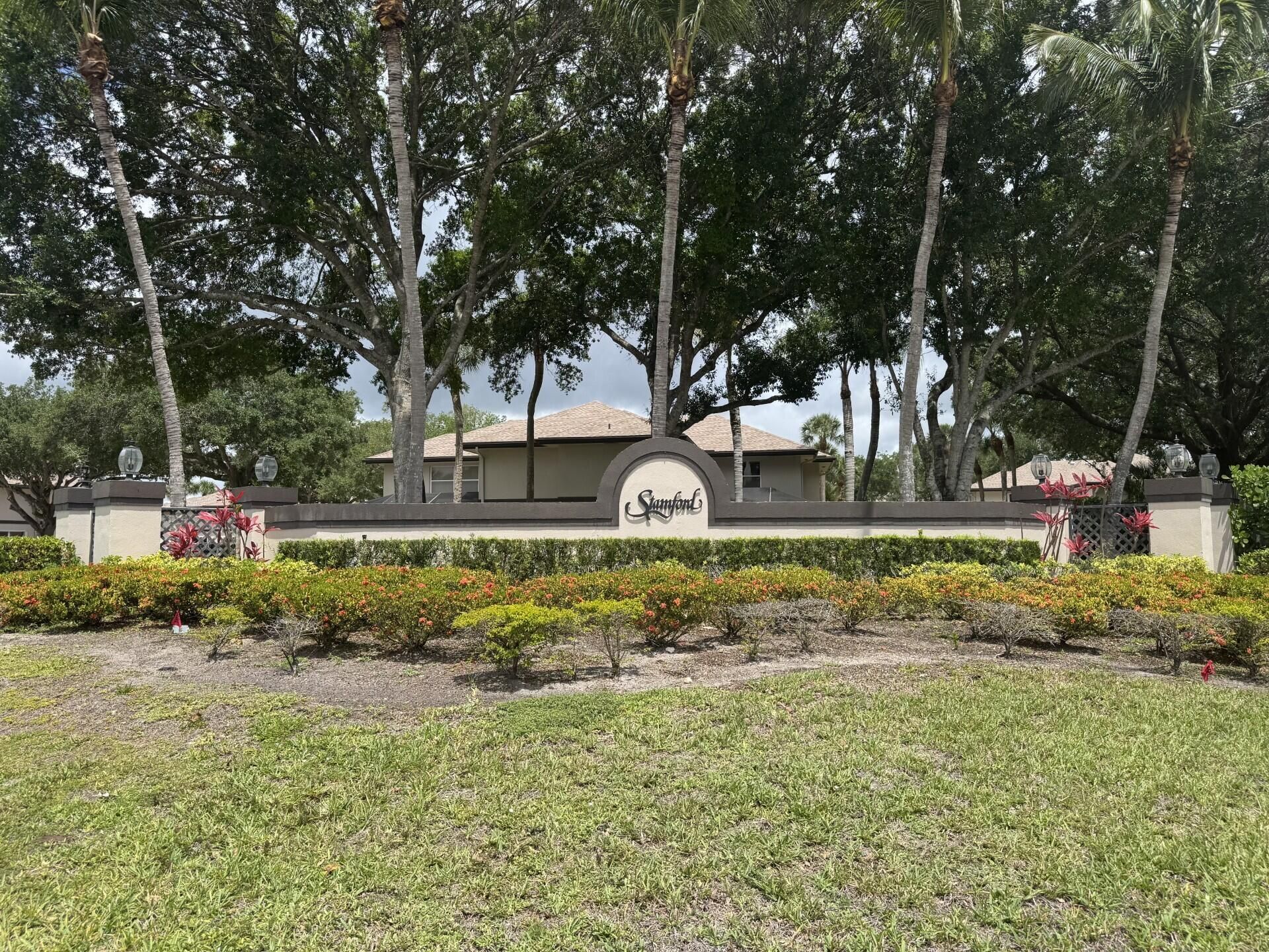 20 Bedford Court, Unit C, Royal Palm Beach, FL 33411 Photo
