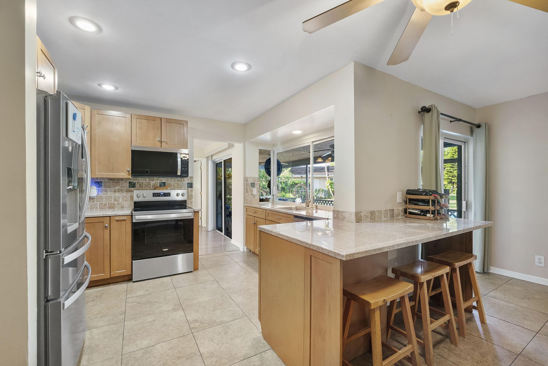 4020 NW 113th Avenue, Coral Springs, FL 33065 Photo