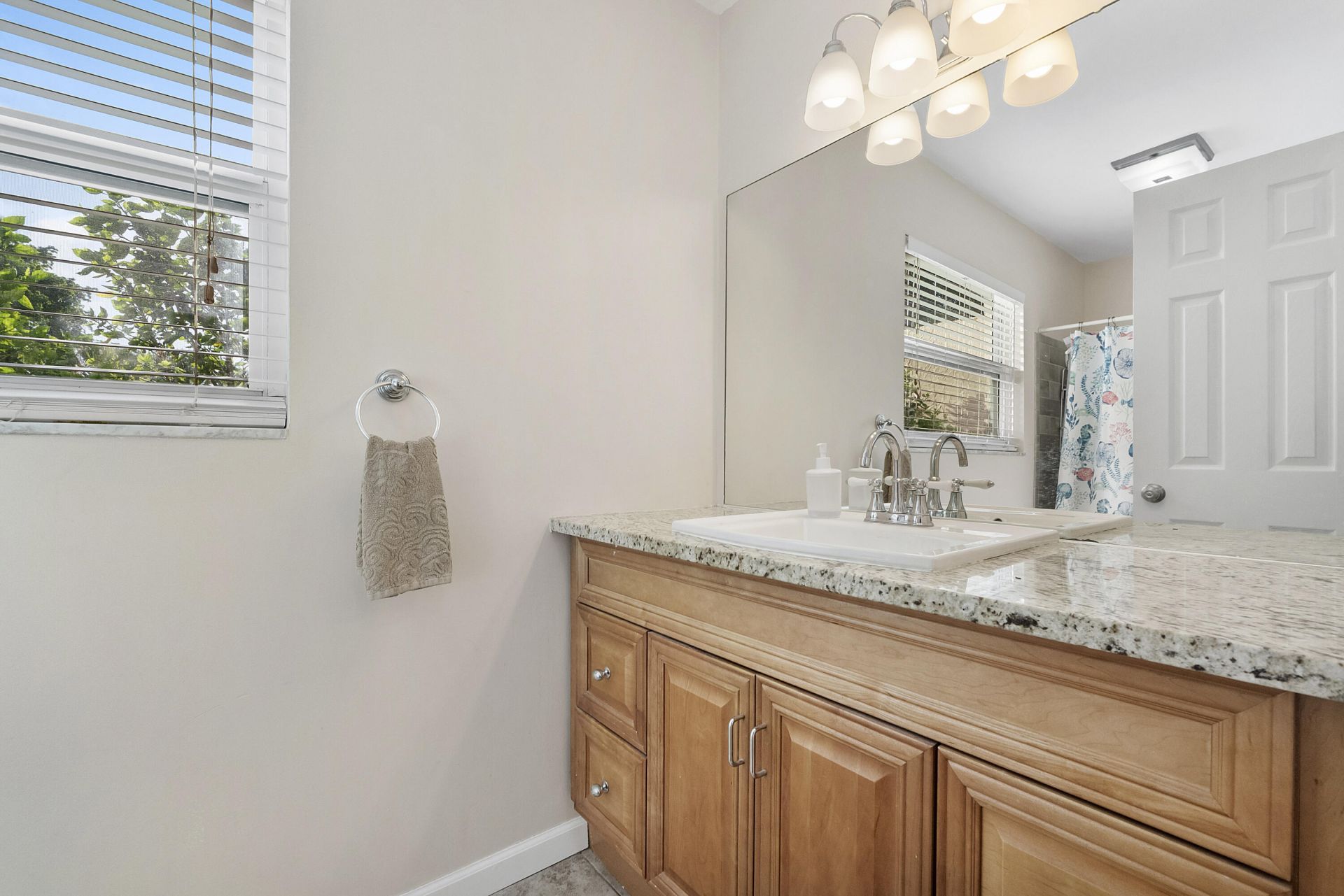 4020 NW 113th Avenue, Coral Springs, FL 33065 Photo