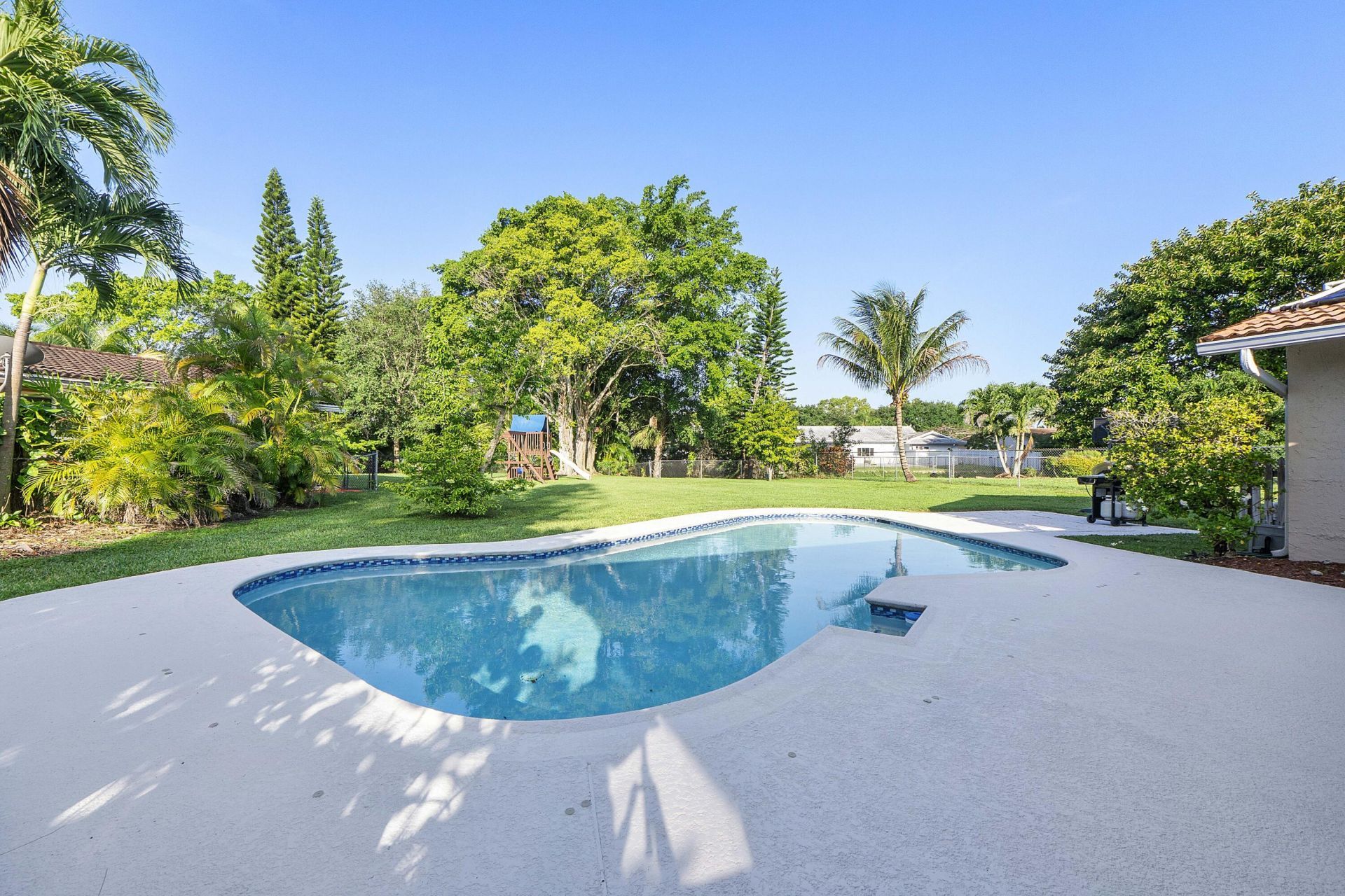 4020 NW 113th Avenue, Coral Springs, FL 33065 Photo