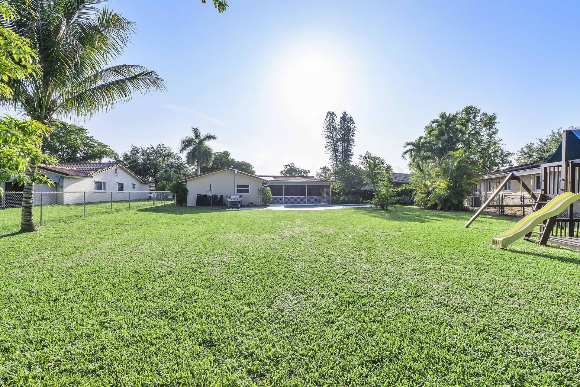 4020 NW 113th Avenue, Coral Springs, FL 33065 Photo