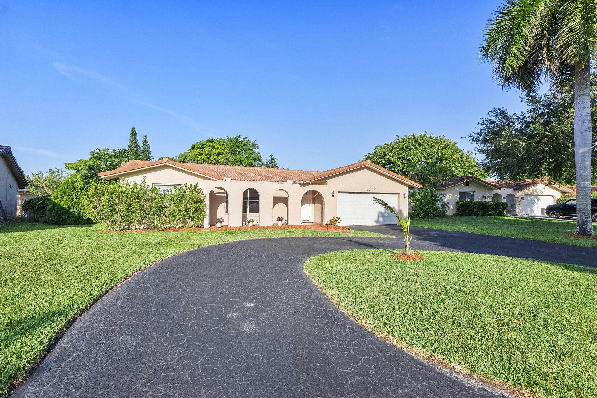 4020 NW 113th Avenue, Coral Springs, FL 33065 Photo