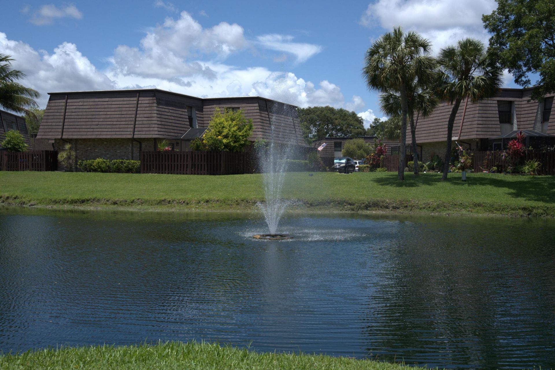 2561 NW 99th Avenue, Coral Springs, FL 33065 Photo