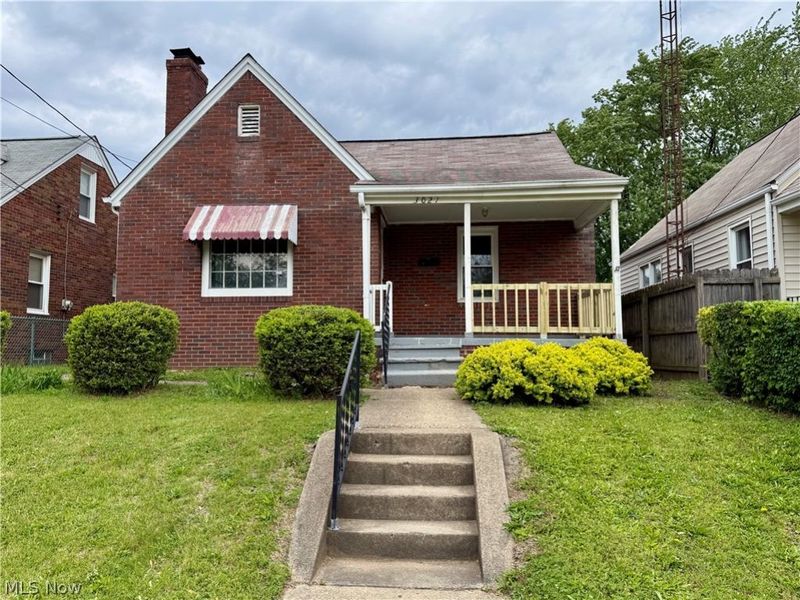 3021 Windsor Place SW, Canton, OH 44710 Photo 1
