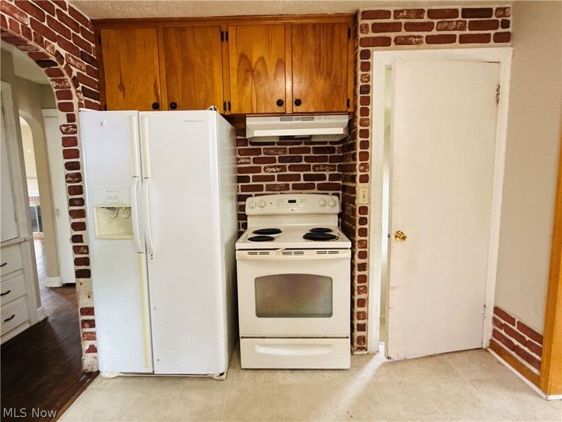 3021 Windsor Place SW, Canton, OH 44710 Photo 10