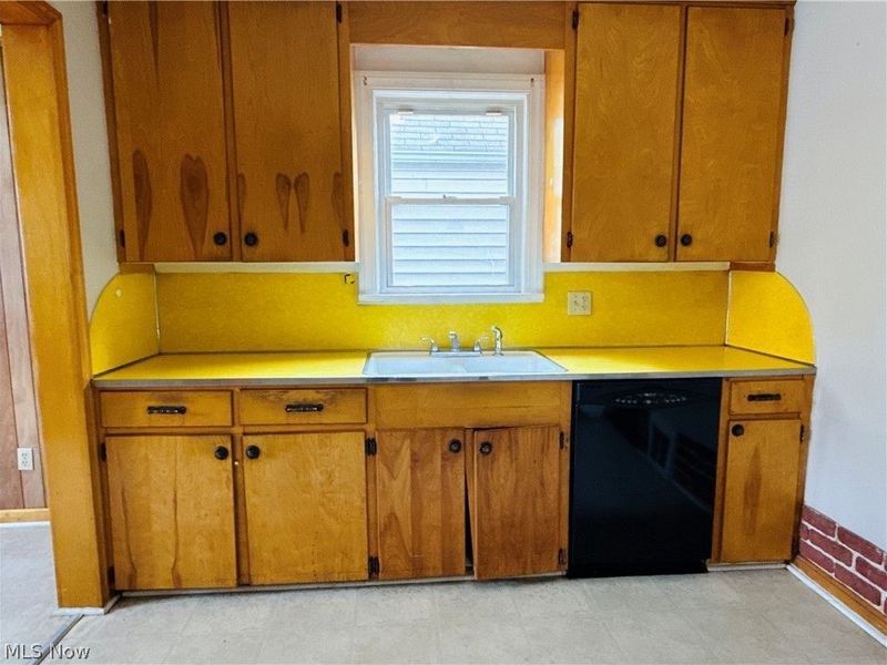 3021 Windsor Place SW, Canton, OH 44710 Photo 9