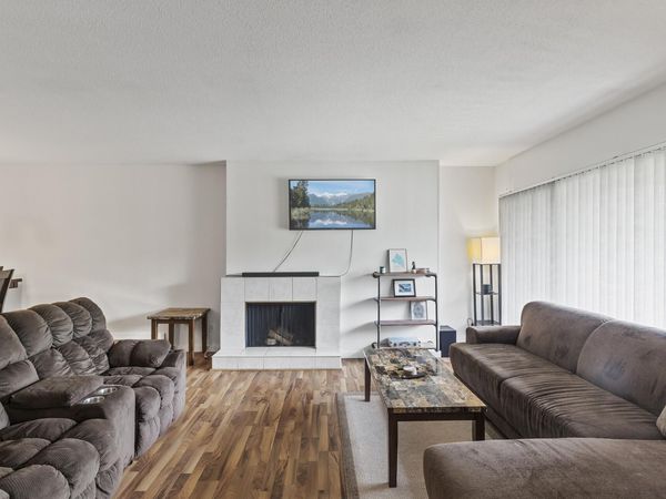 4207 Lakeside Avenue N, Unit 328, Brooklyn Center, MN 55429