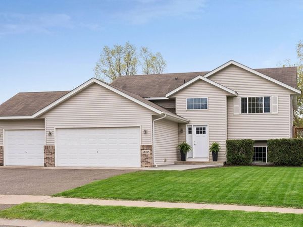 7605 387th Street, North Branch, MN 55056