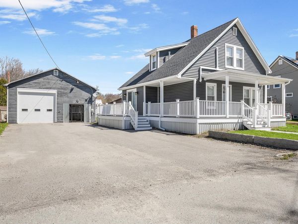 13 Merrill Street, Colebrook, NH 03576