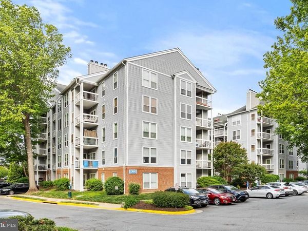3175 SUMMIT SQUARE DRIVE, Unit 5-E12, OAKTON, VA 22124
