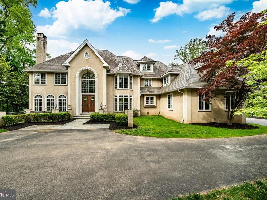 606 Longchamps Drive, Devon, PA 19333 Main Photo