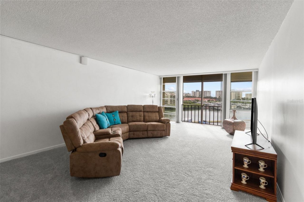 7400 Sun Island Drive S, Unit 412, South Pasadena, FL 33707 Photo