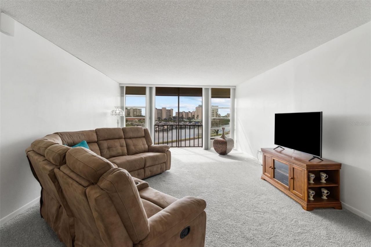 7400 Sun Island Drive S, Unit 412, South Pasadena, FL 33707 Photo