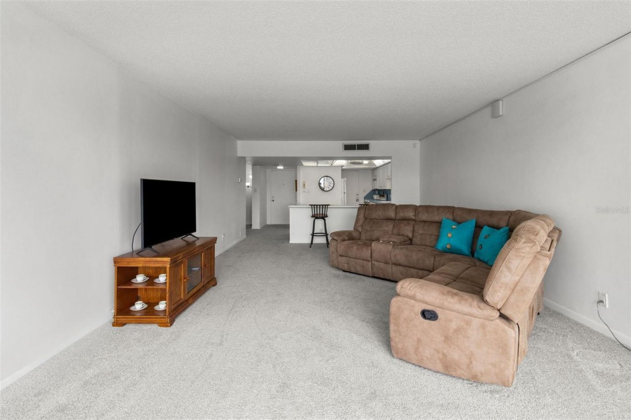 7400 Sun Island Drive S, Unit 412, South Pasadena, FL 33707 Photo