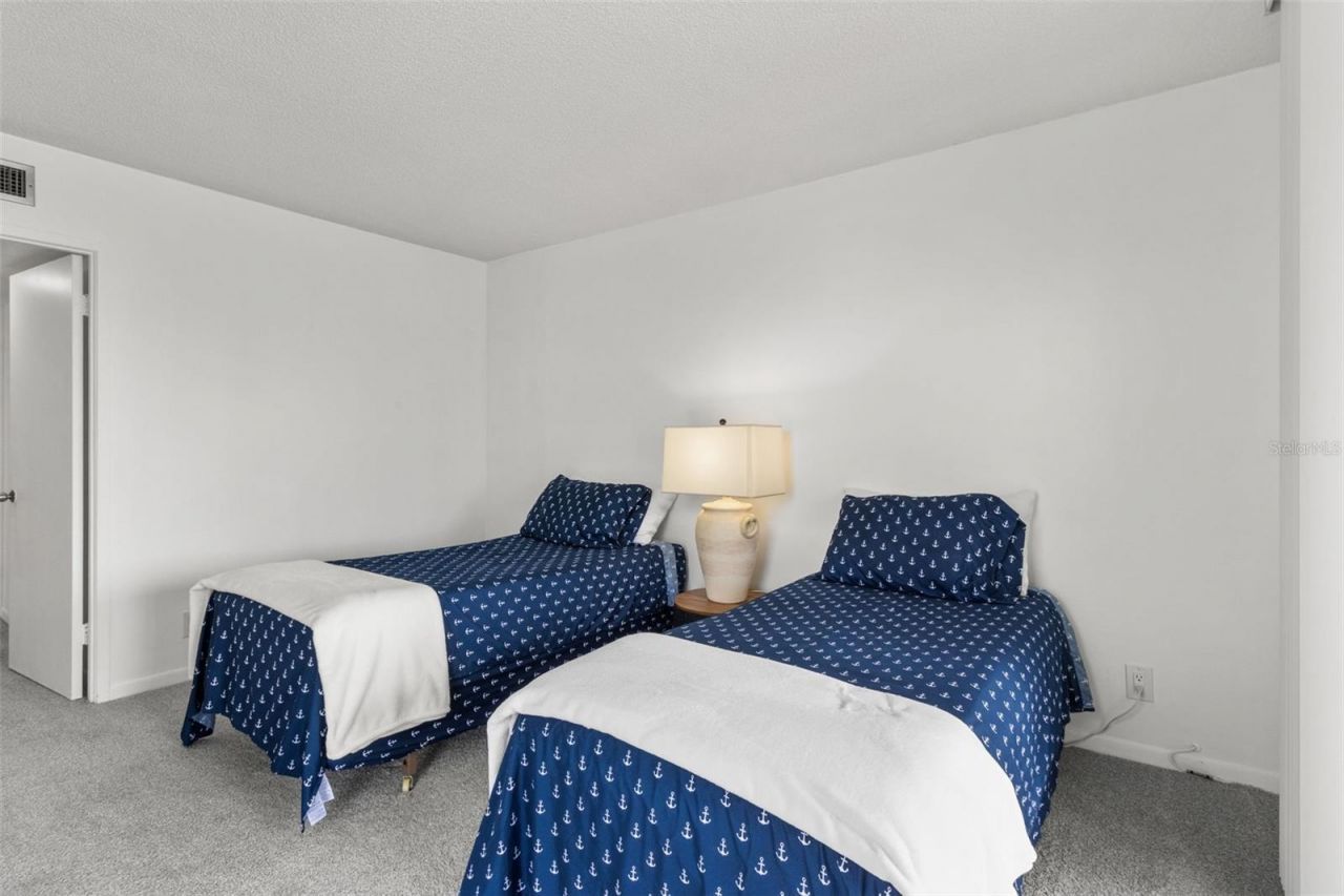 7400 Sun Island Drive S, Unit 412, South Pasadena, FL 33707 Photo