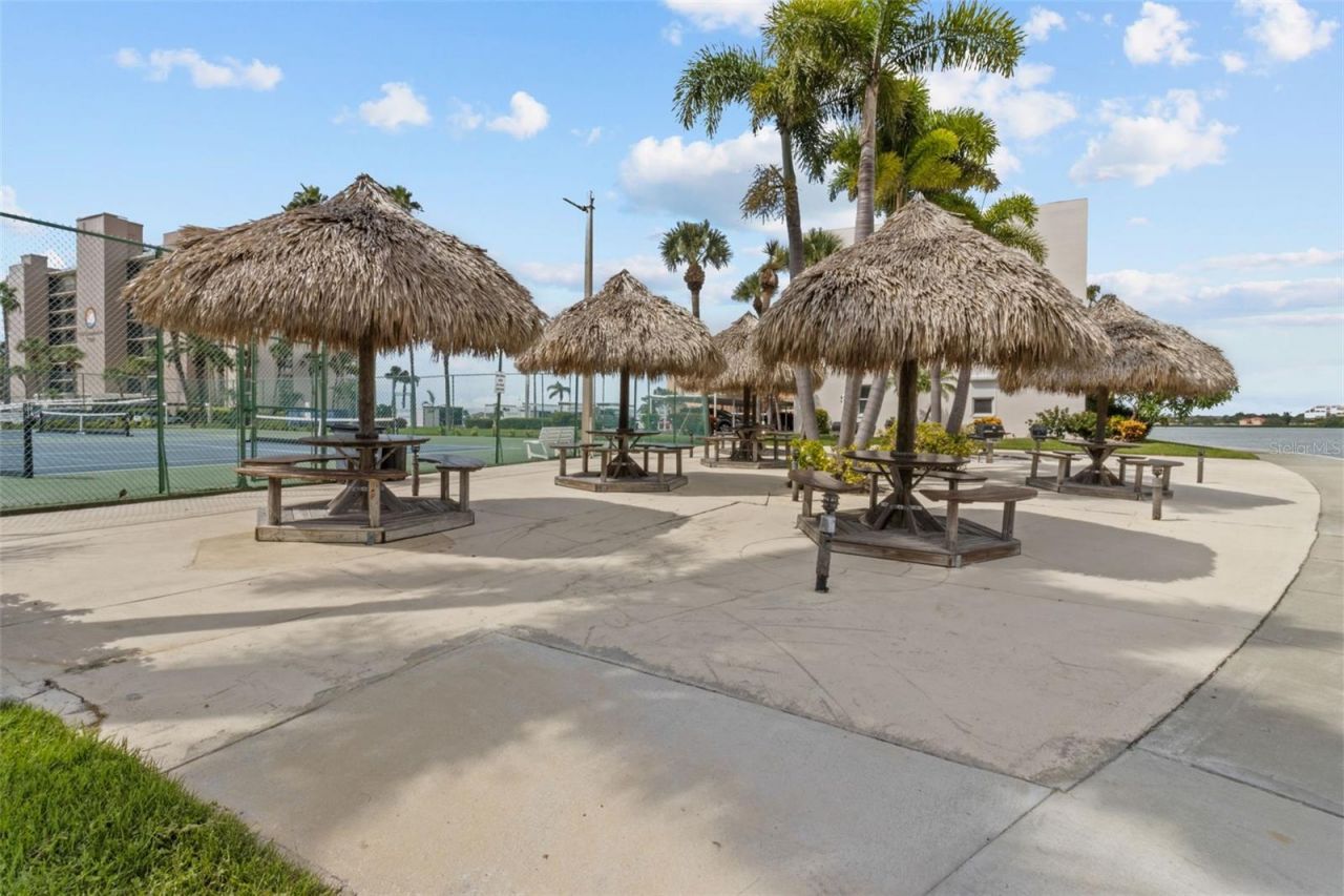 7400 Sun Island Drive S, Unit 412, South Pasadena, FL 33707 Photo