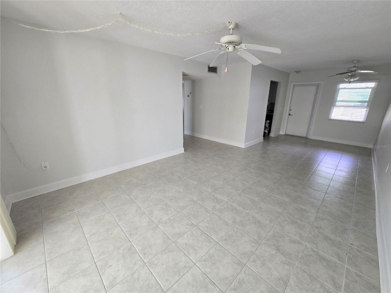 611 Gulf Drive N, Unit C15, Bradenton Beach, FL 34217 Photo