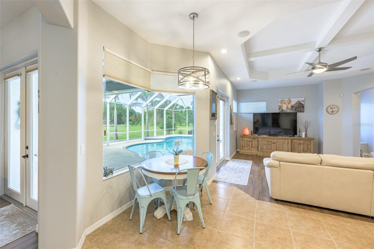 308 141st Court Ne, Bradenton, FL 34212 Photo