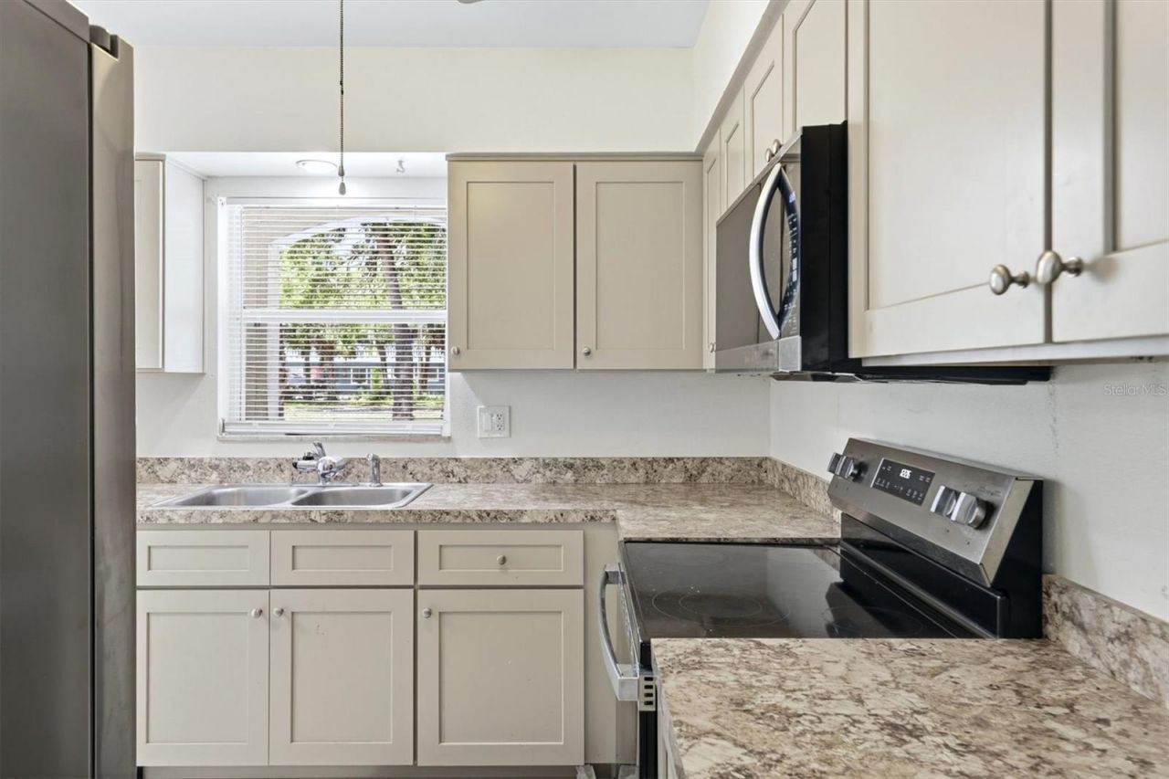 9914 Sebastian Court , Bradenton, FL 34210 Photo