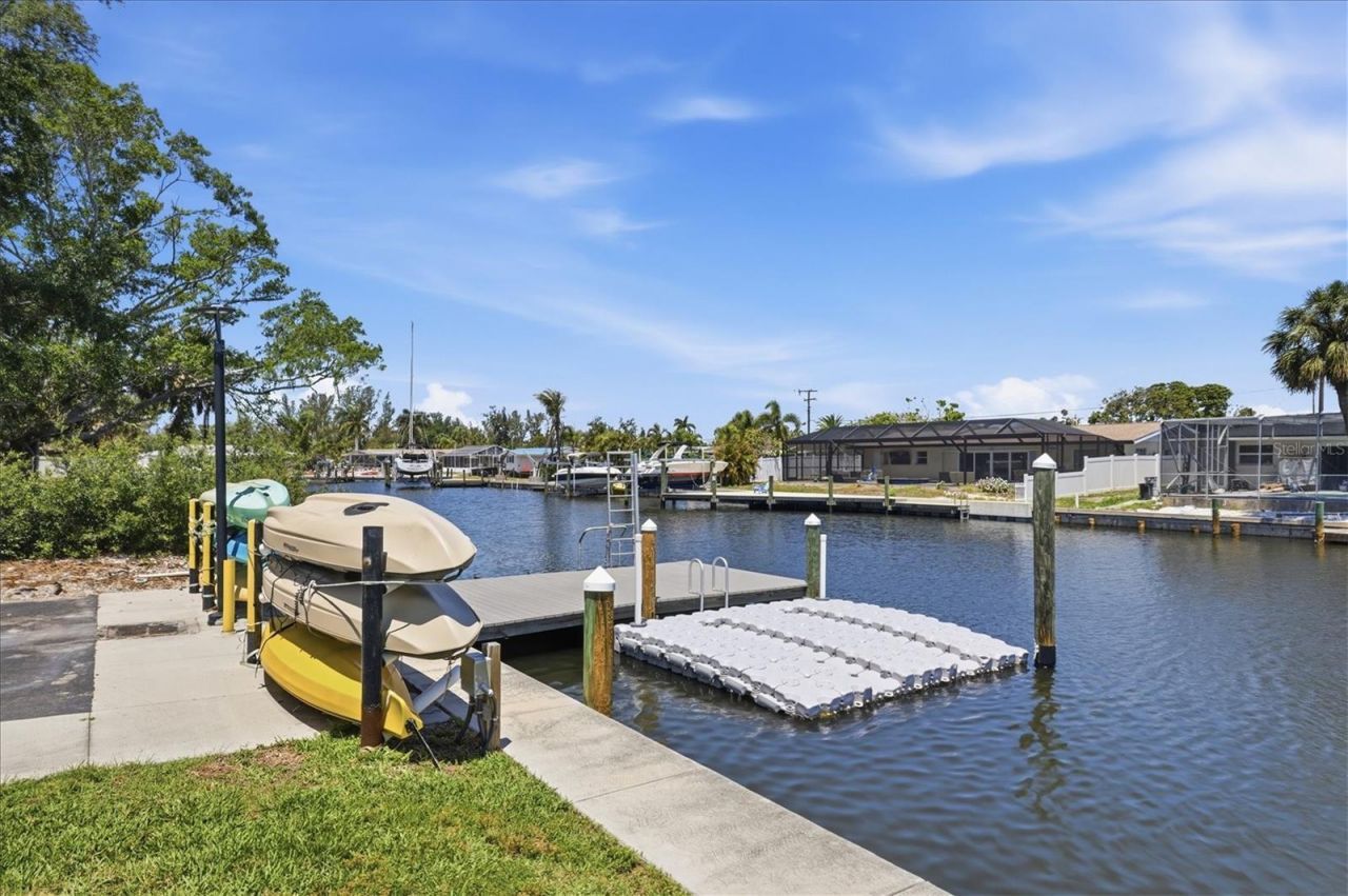 9914 Sebastian Court , Bradenton, FL 34210 Photo
