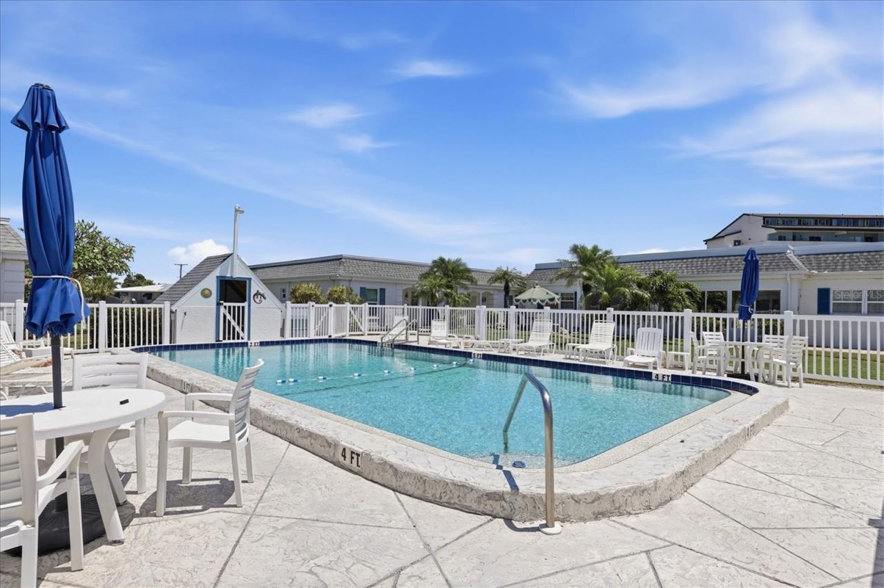 9914 Sebastian Court , Bradenton, FL 34210 Photo