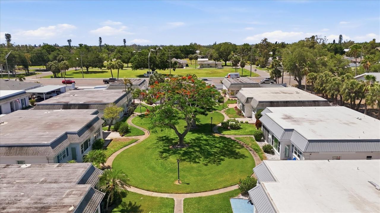 9914 Sebastian Court , Bradenton, FL 34210 Photo