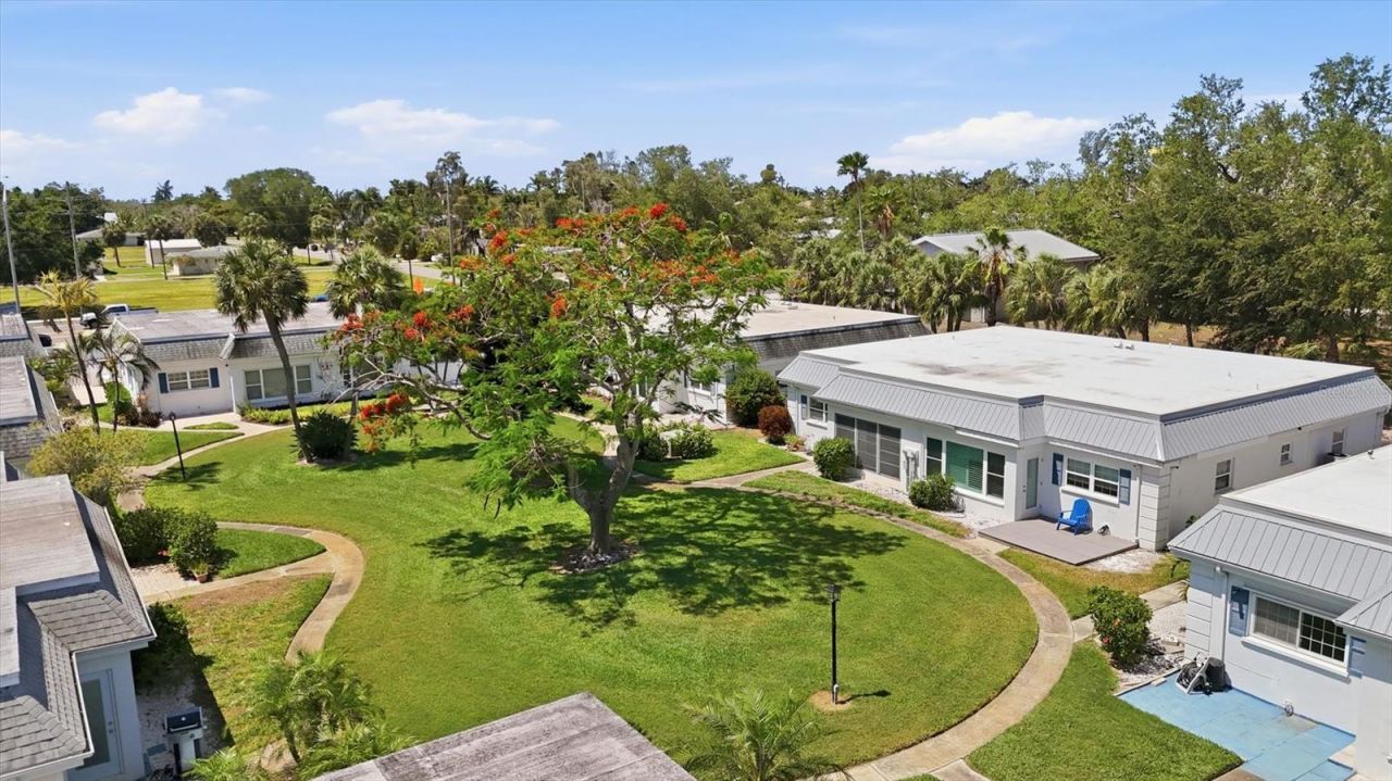 9914 Sebastian Court , Bradenton, FL 34210 Photo