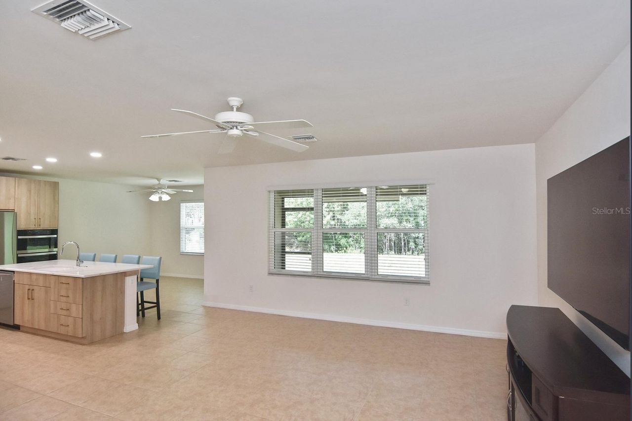 7132 Mikasa Drive, Punta Gorda, FL 33950 Photo