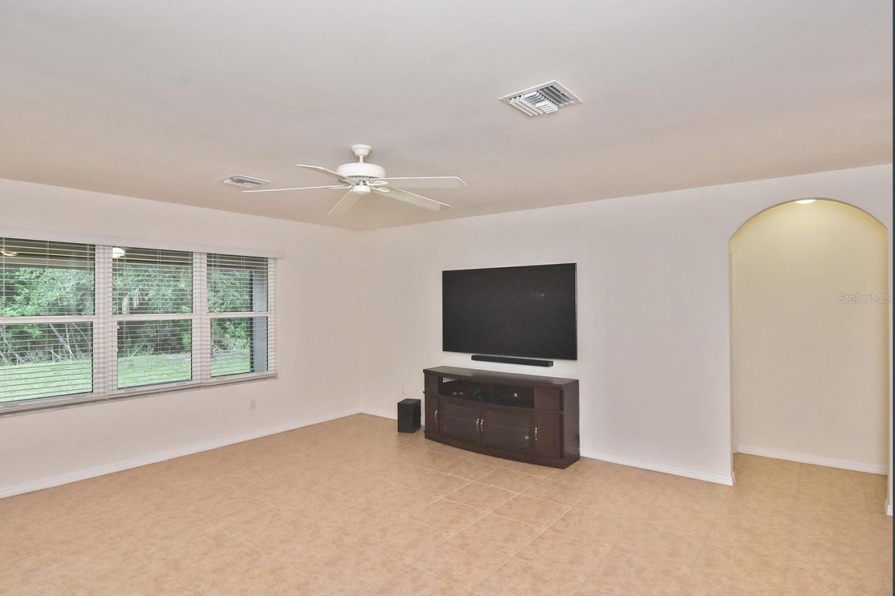 7132 Mikasa Drive, Punta Gorda, FL 33950 Photo
