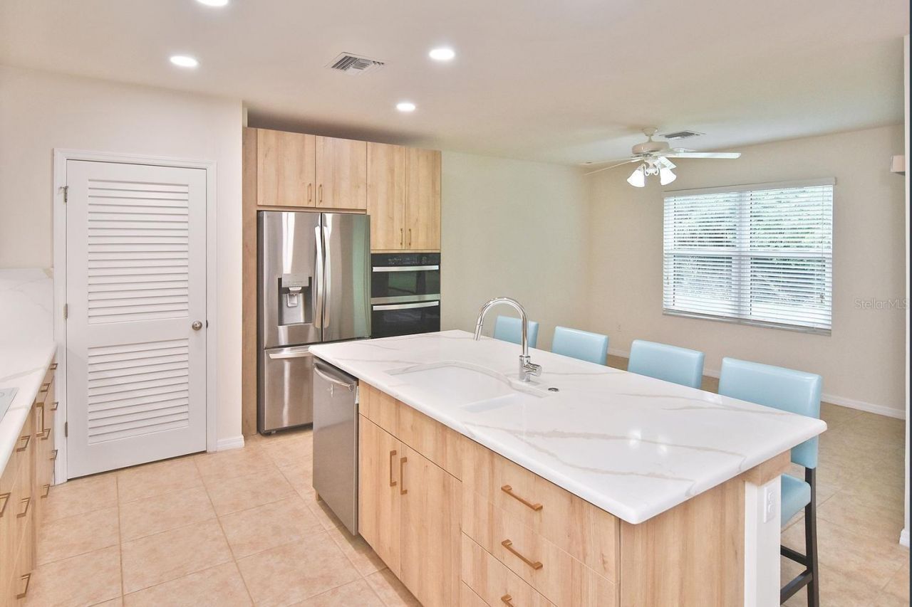 7132 Mikasa Drive, Punta Gorda, FL 33950 Photo