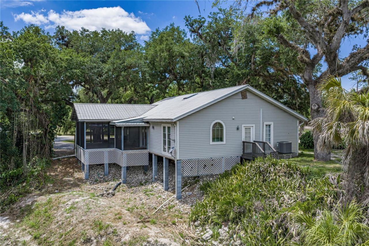 975 Caloosa Estates Drive , Labelle, FL 33935 Photo