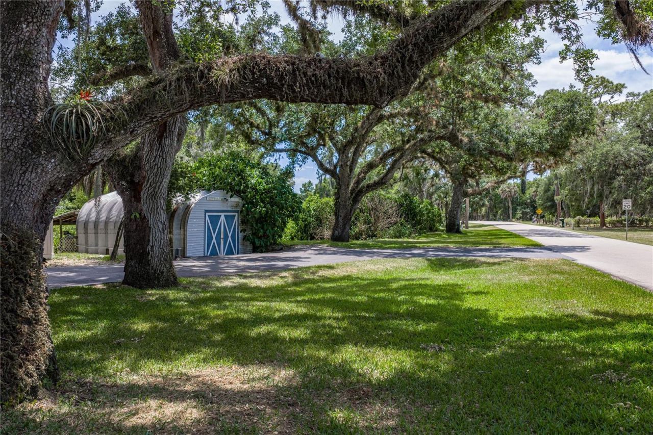 975 Caloosa Estates Drive , Labelle, FL 33935 Photo